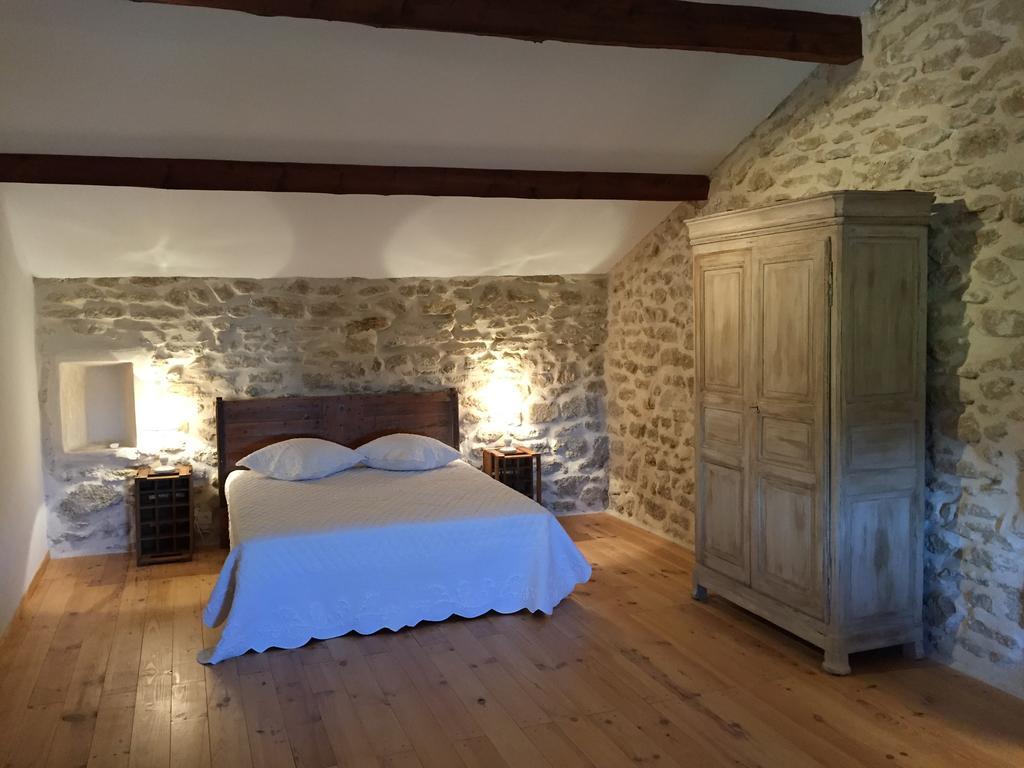 B&B - Le Vieux Figuier Vacqueyras Eksteriør bilde