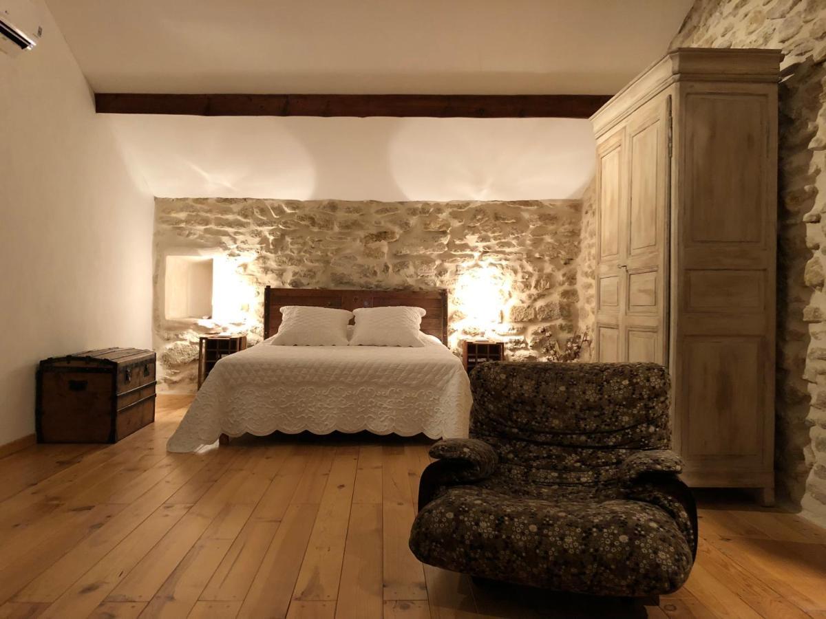 B&B - Le Vieux Figuier Vacqueyras Eksteriør bilde